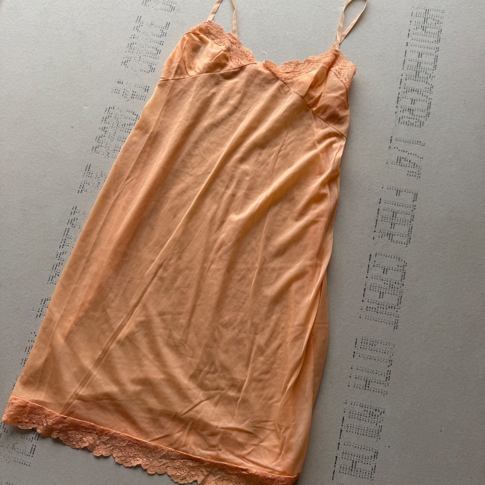 Vintag Peach Lace Trim Slip Dress Lingerie Chemise